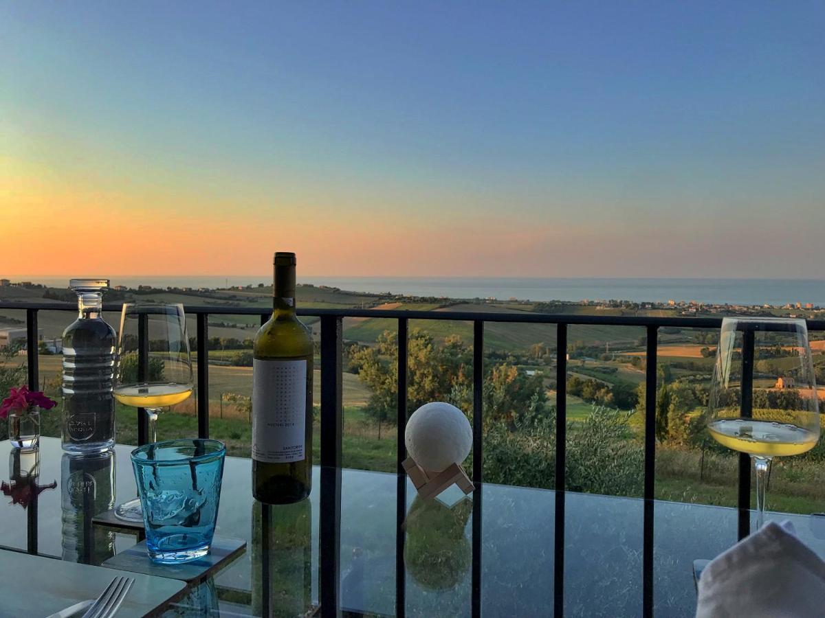 Live Your Dream San Costanzo 外观 照片